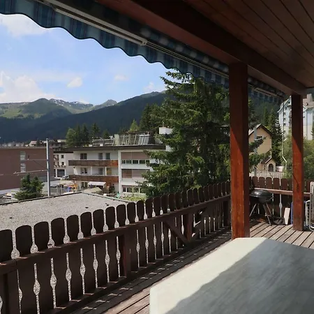 Golf - Schmid 公寓 *